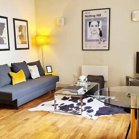 Fabulous Notting Hill Spacious Studio Apartment 伦敦 外观 照片