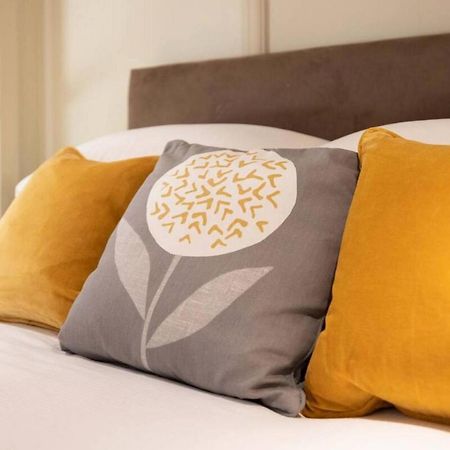 Fabulous Notting Hill Spacious Studio Apartment 伦敦 外观 照片