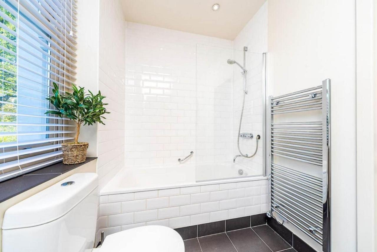 Fabulous Notting Hill Spacious Studio Apartment 伦敦 外观 照片